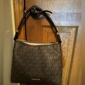 Michael Kors Shoulder Bag